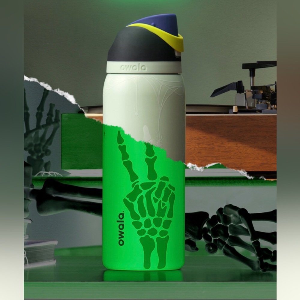 Owala RIP Glow-in-the-Dark Color Drop 32 oz Freesip Bottle ⭐️Fast Shipping⭐️